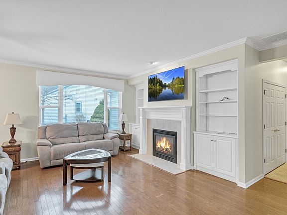 4th image of 12036 Sweetwater Ln