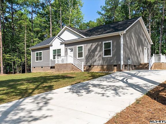 3rd image of 148 Occoneechee Trl