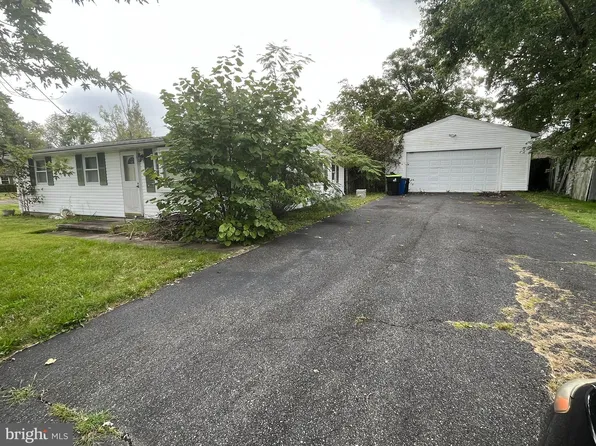 329 Flying Point Rd, Edgewood, MD 21040