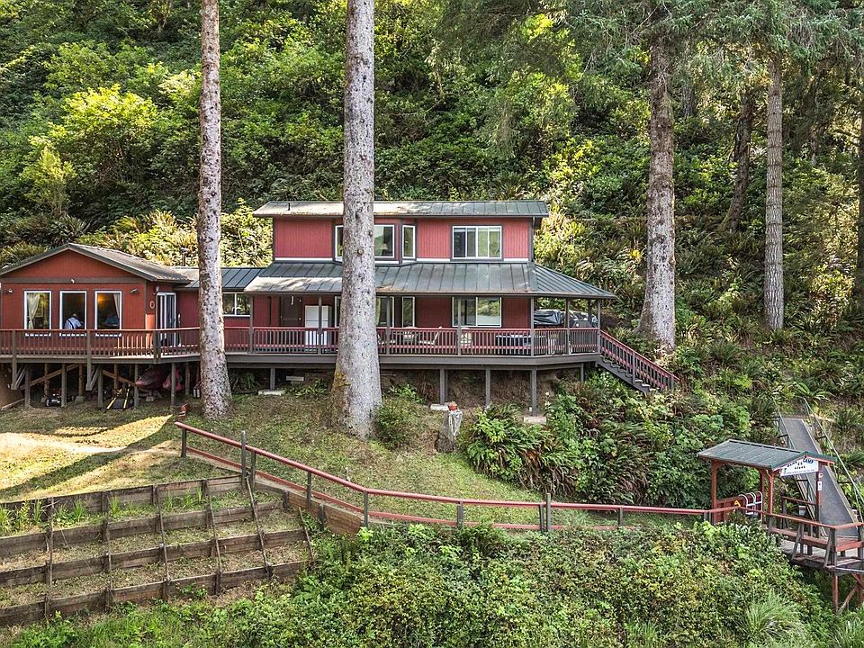 1st image of 1547 N Tenmile Lake
