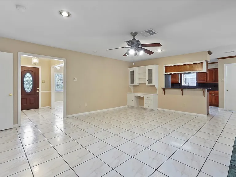 12303 Barryknoll Ln — Photo 7