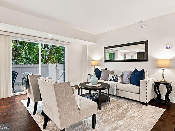 5th image of 3330 S 28th St APT 102