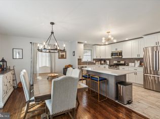 318 Hemlock Ln, Springfield, PA 19064