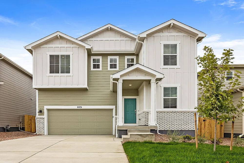 3 bed, 2.5 bath, 2241 sqft, $2,625 — Photo 1