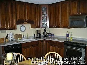 3rd image of 6145 Lakeway Dr