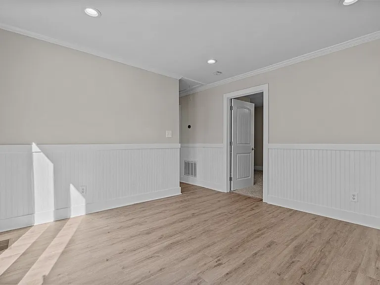 1920 Greenpath Rd — Photo 14