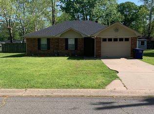 2001 Independence Ave, Conway, AR 72034