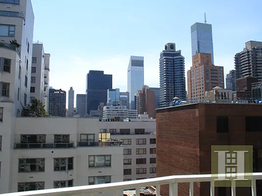 Rented by Halstead Real Estate | media 26