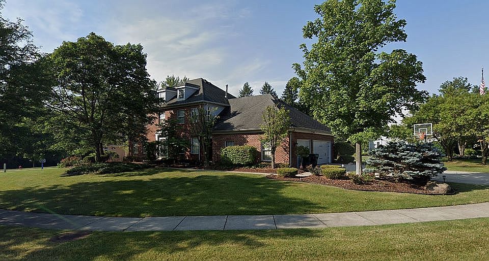 1st image of 46081 Litchfield Dr