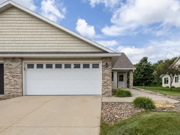 2590 Hawk Ridge Ct SE, Rochester, MN 55904