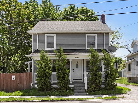 3rd image of 1607 Mooberry St