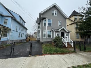 557 Colorado Ave Floor 2, Bridgeport, CT 06605