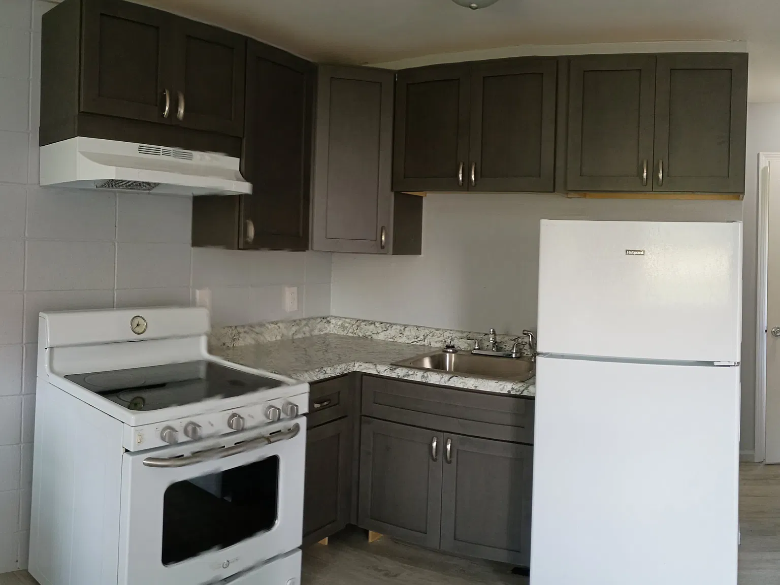 1 bed, 694 sqft, $950 — Photo 4