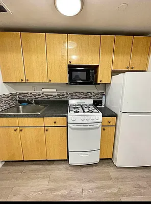 Rented by EXR | media 6