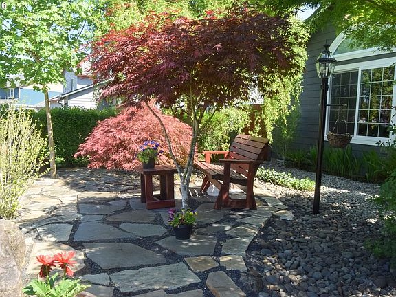 2nd image of 9709 NE 61st Ct