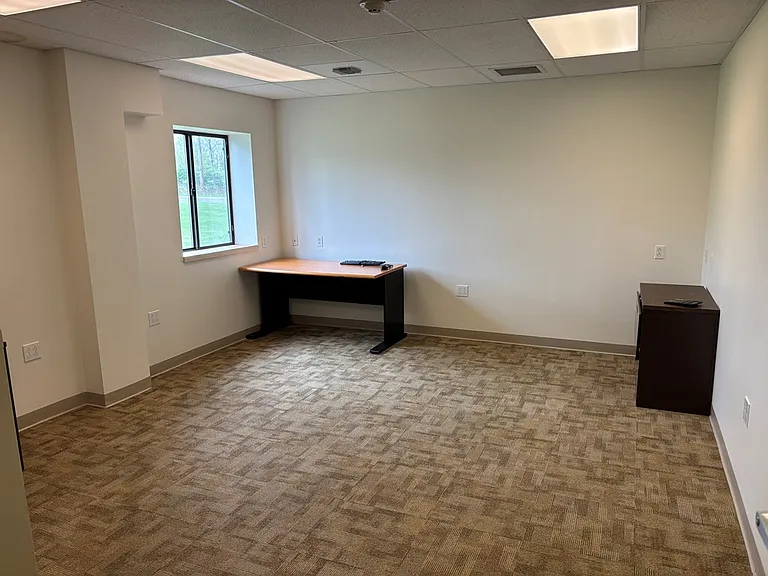 447 Career Ln — Photo 12