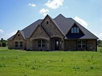 1st image of 154 Oakwood Creek Ln