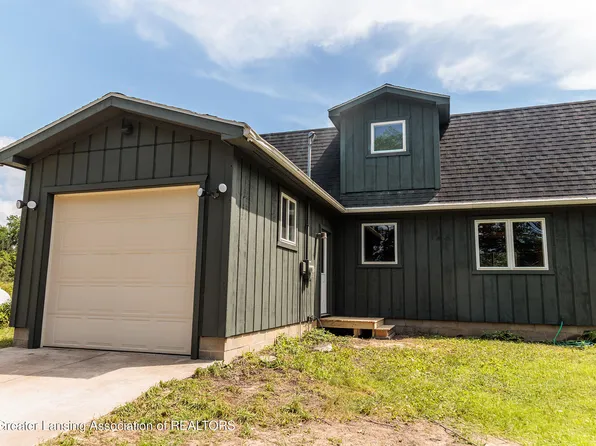 1264 N Edgar Rd, Mason, MI 48854