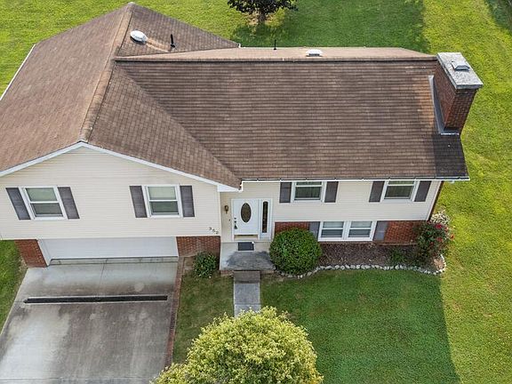 3rd image of 352 Partridge Dr