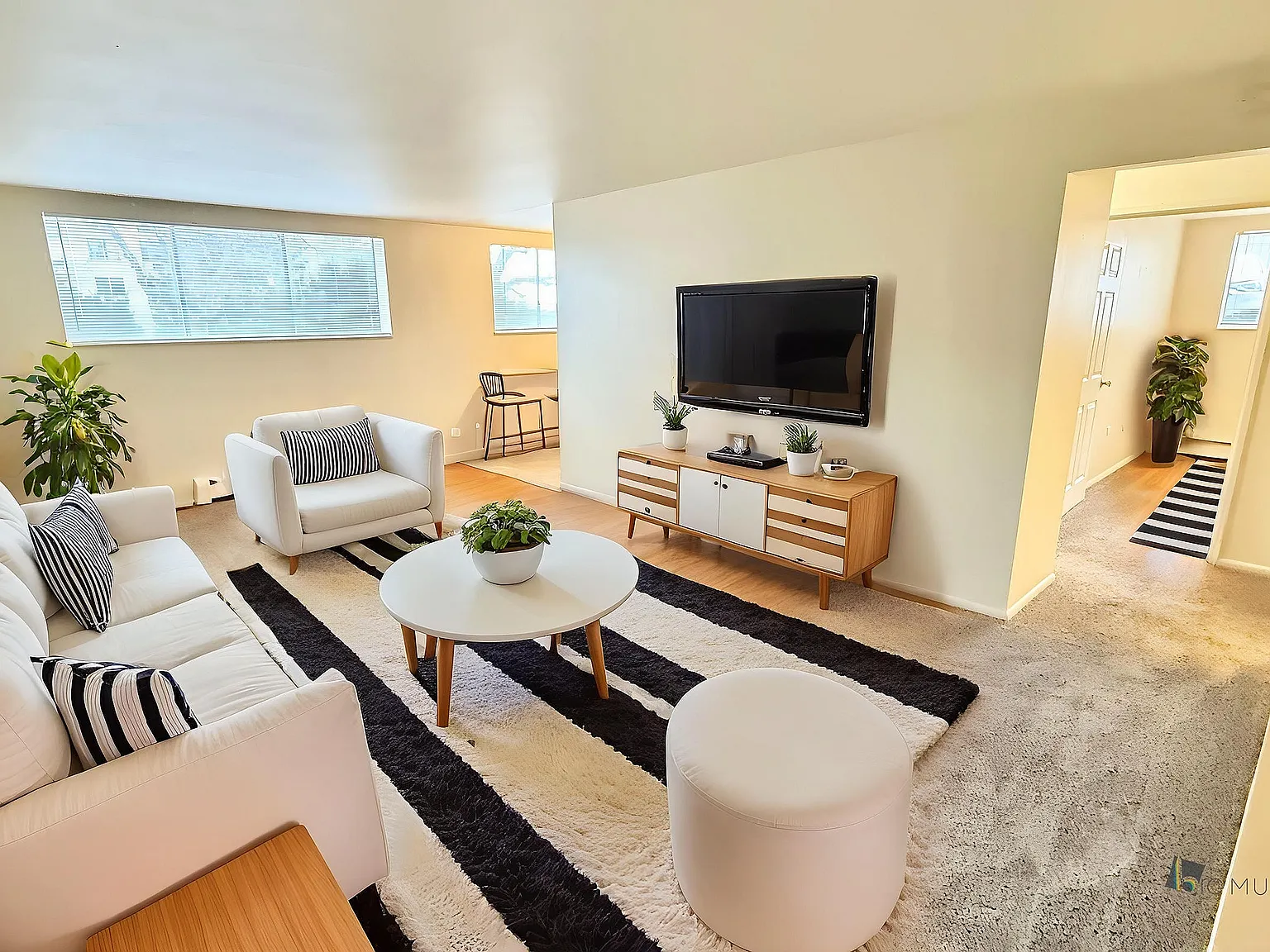 Wheat Ridge Manor — Photo 2