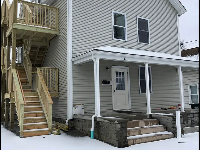 4 Ledward Ave #3 — Photo 2