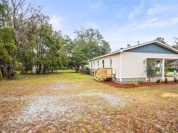 2915 3rd St, Beaufort, SC 29902