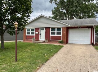 1840 Camden St, Springfield, IL 62702