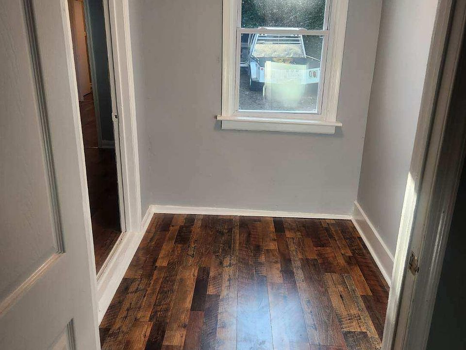 1st image of 458A Harrison St