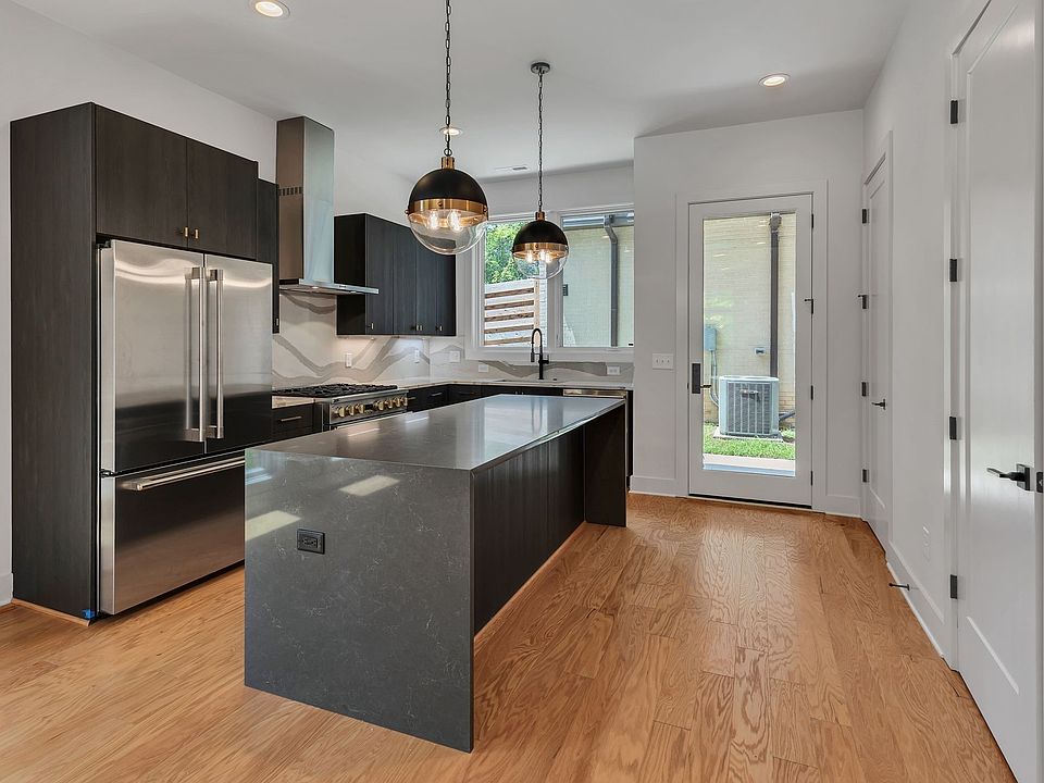 1st image of 1721 6th Ave N #3