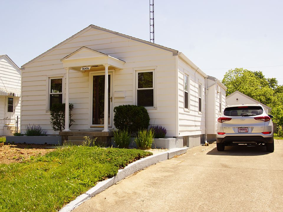 1st image of 1646 Russet Ave