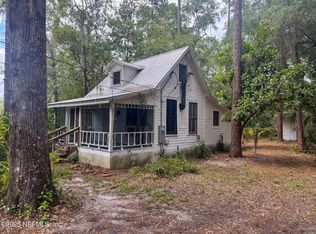 121 Pearsall Cir, Melrose, FL 32666