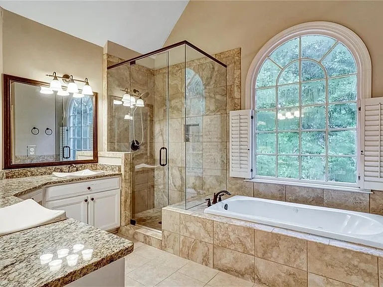 510 Jacaranda Ct — Photo 31