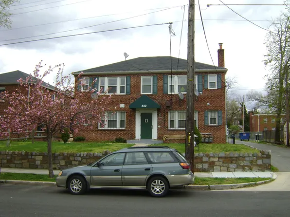 33-432, 432 33rd St SE APT 2, Washington, DC 20019