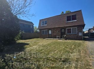 4909 Karl Rd, Columbus, OH 43229