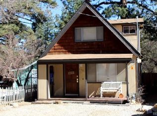 459 Victoria Ln, Sugarloaf, CA 92386