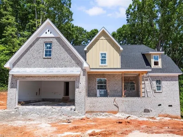 1388 Ashfield Dr, Lewisville, NC 27023