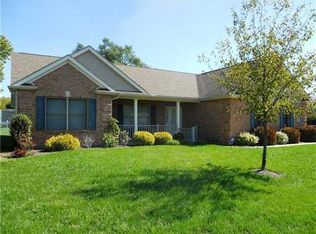 1479 Maplecrest Dr, Troy, OH