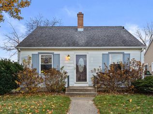 7734 18th Ave, Kenosha, WI 53143