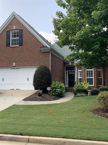 1st image of 230 Claremore Dr