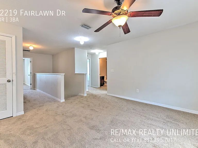 12219 Fairlawn Dr — Photo 18