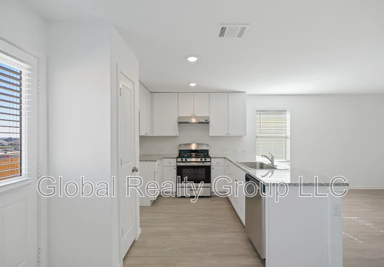 5510 Basil Chase — Photo 15