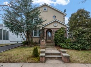 813 Erudo St, Linden, NJ 07036
