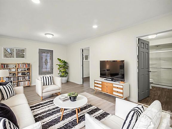 2nd image of 112 Lineberger St