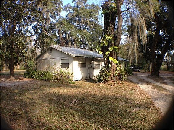 5th image of 4215 Garden Ln