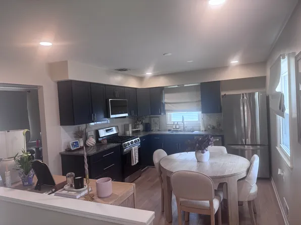 3634 W Parnell Ave, Milwaukee, WI 53221