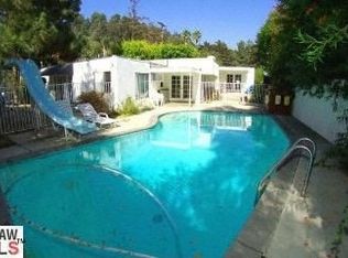 701 Teakwood Rd, Los Angeles, CA 90049