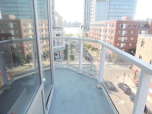 Rented by J Misrahi Realty Corp | media 34