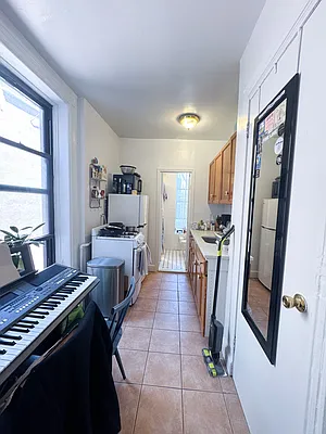 Rented by Urban Real Estate Inc | media 11