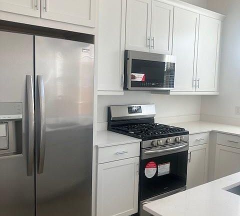2nd image of 32653 Woodside Dr