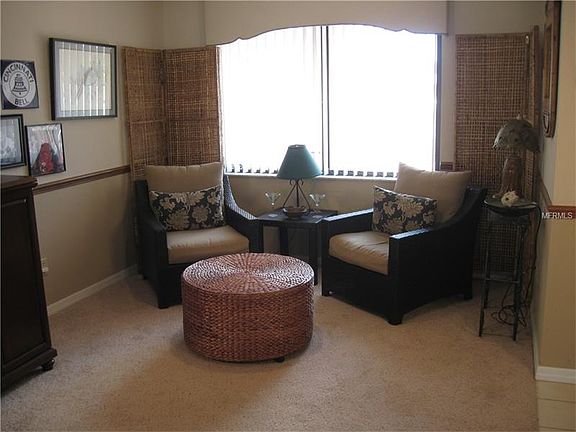 3rd image of 206 Grayson Ct